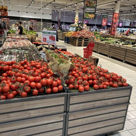 Retail store visit in Spain